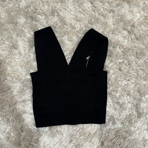 Black crop top xs